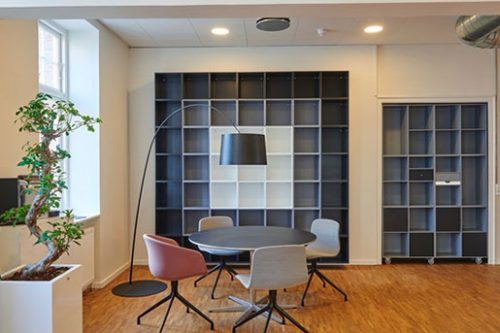 interior-designer-office-space